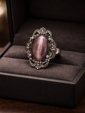Vintage-Style Silver Ring with Purple Cabochon